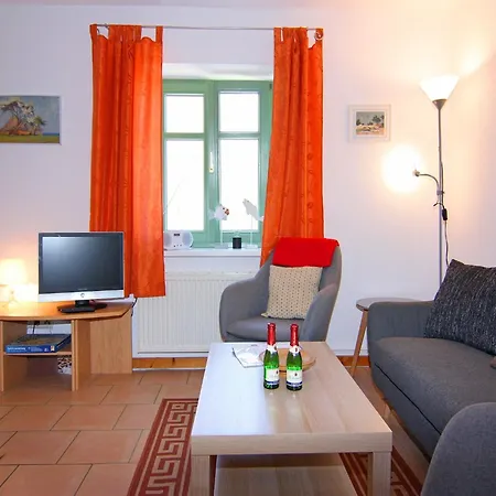Appartementhaus Kranichblick, Breege, Cleaning Included Breege
